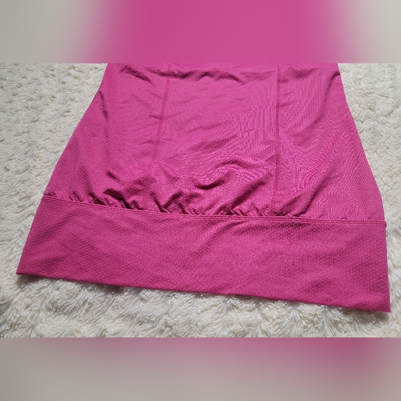 Aspire activewear shirt size M - Picture 3 of 5